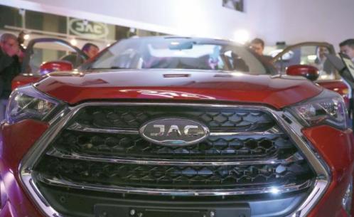 N-B2-EU150917-4_Drupal Main Image.var_1505462679